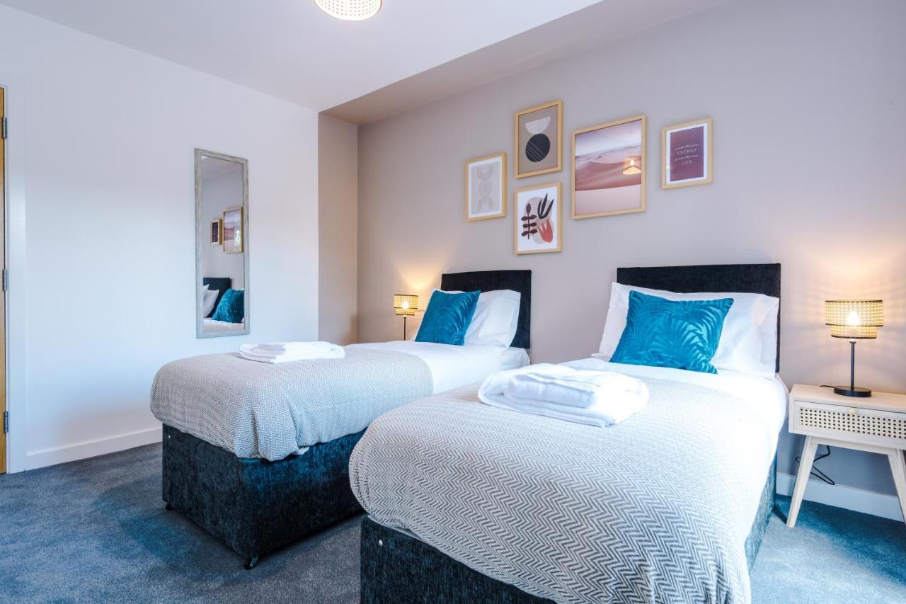 Stunning 2 Bed Apt By Greenstay Serviced Accommodation - Located In Formby Village - Perfect For Short & Long Stays - Couples, Friends & Families & Business Travellers All Welcome - Dog Friendly - 7 Dış mekan fotoğraf